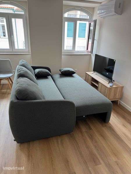 Apartamento T1 - Ferreira Borges - Remodelação Total Luxo - Grande imagem: 3/11
