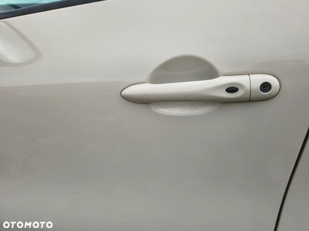 Renault Captur (ENERGY) TCe 90 BOSE EDITION - 7