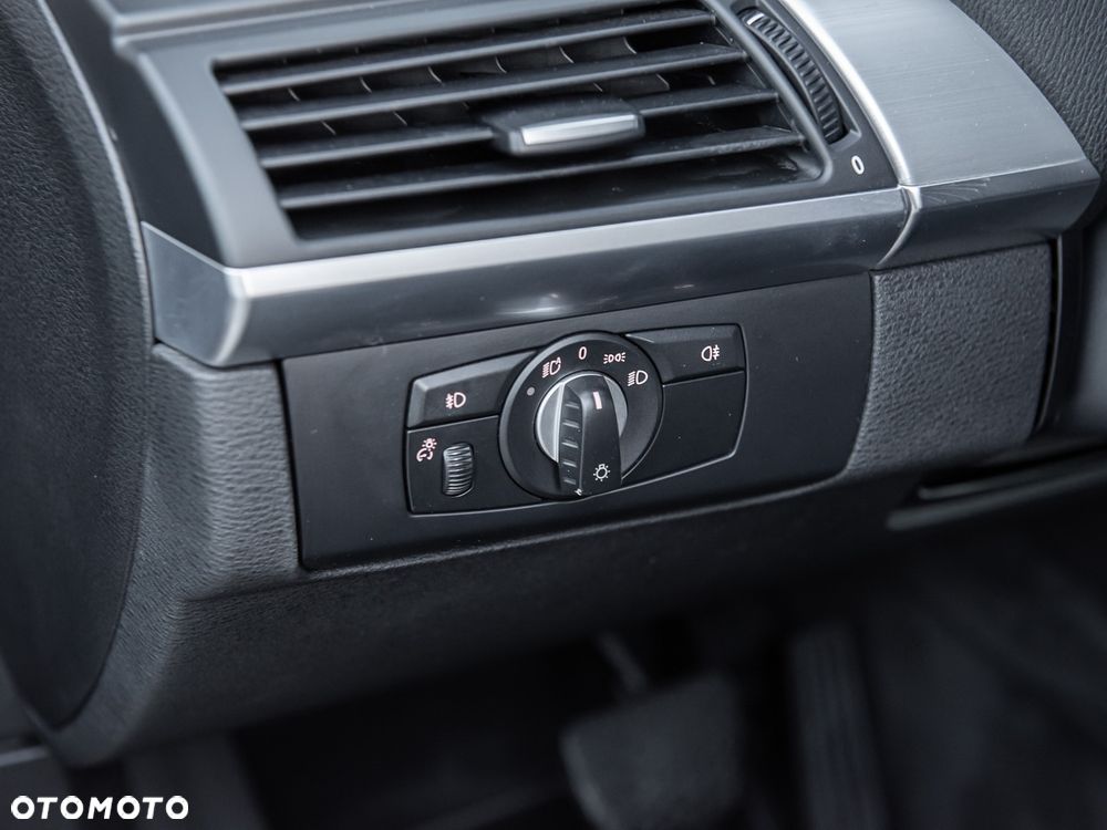 BMW X5 xDrive35d - 17
