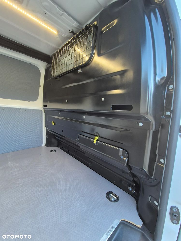 Toyota Proace L2 2020r 2.0HDI BLIS KAMERA  FULL SERVIS ASO JAK NOWY 100% BEZWYPADKOWY - 27