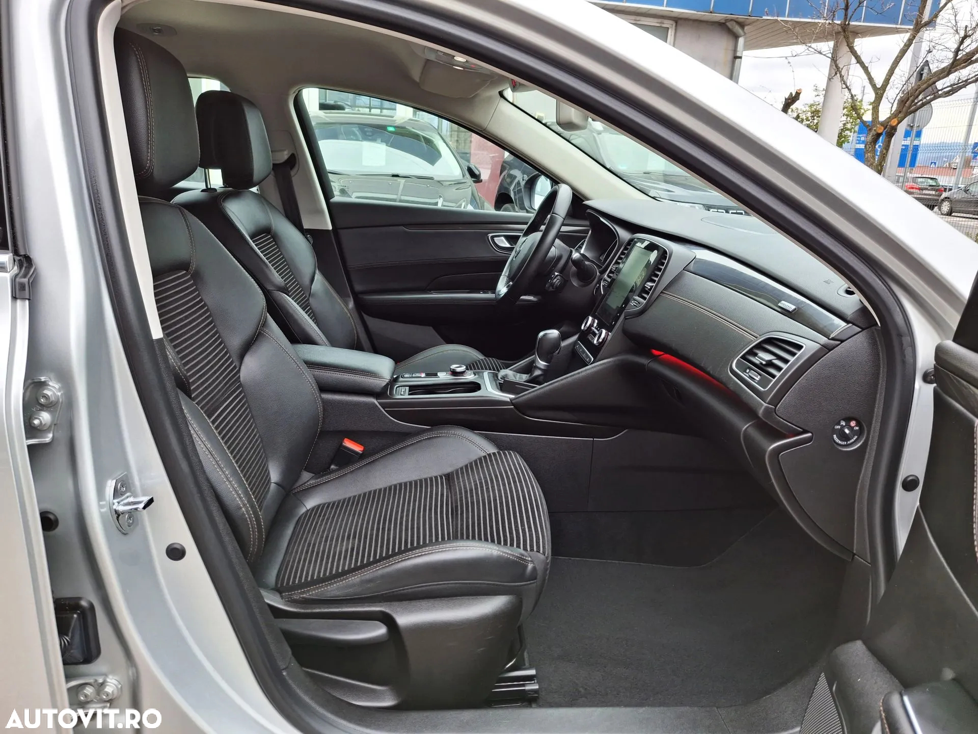 Renault Talisman Grandtour ENERGY TCe 200 EDC INTENS - 17