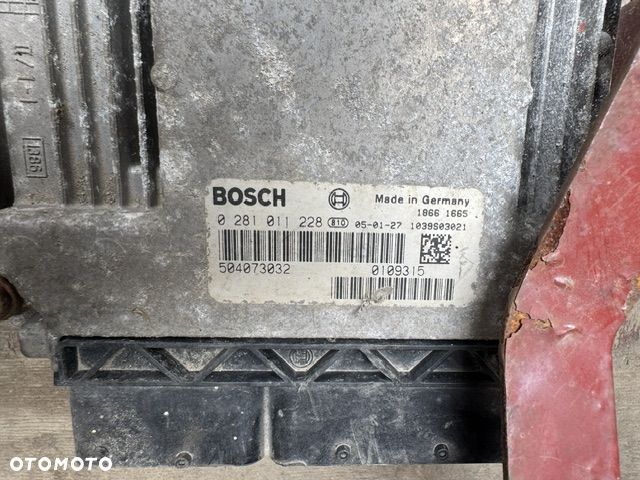 Sterownik Iveco Daily 2.3l  03-06 r 0281011228 504073032 - 2