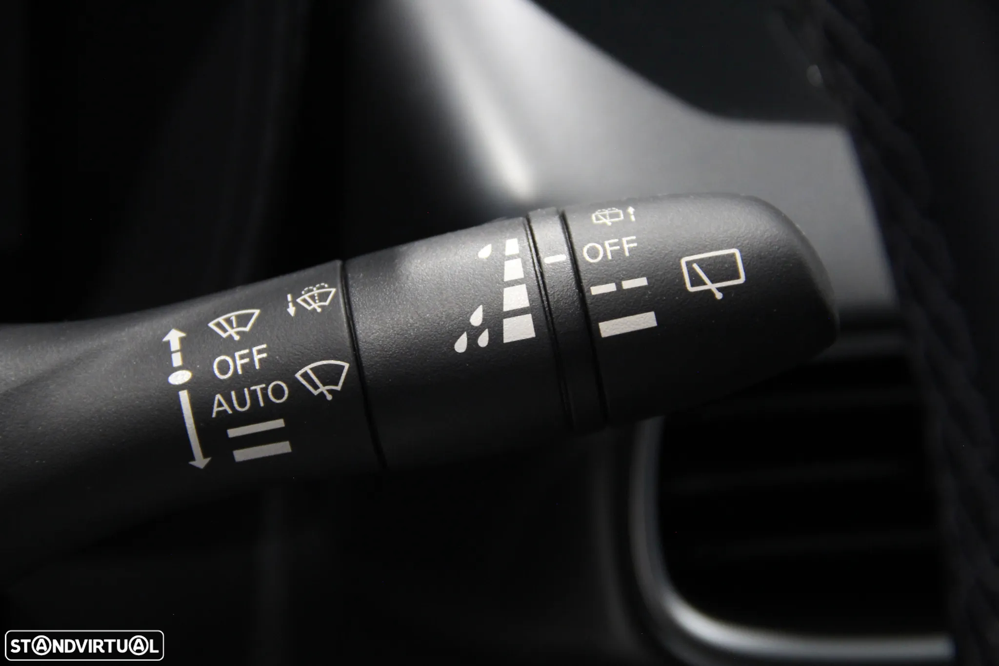 Nissan Juke 1.0 DIG-T N-Connecta NAV. DCT - 15