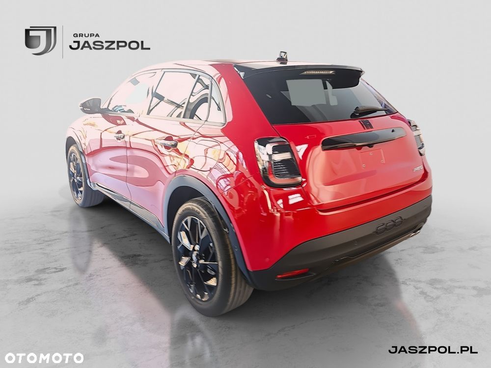 Fiat 600 1.2 Turbo Sport eDCT - 6