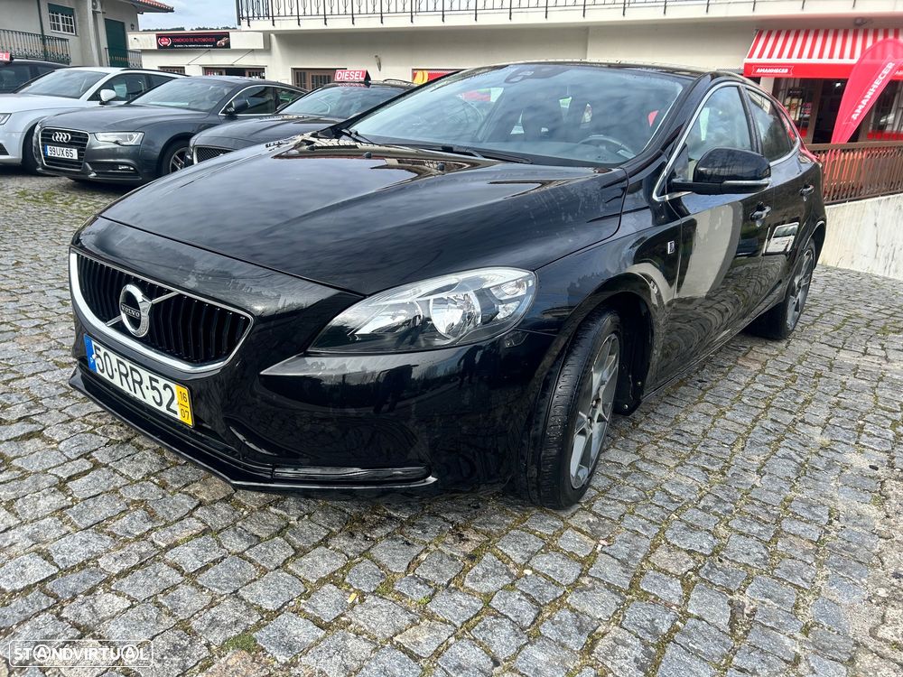 Volvo V40 D2 Ocean Race - 1