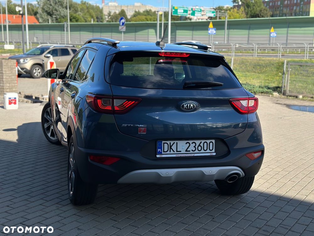 Kia Stonic 1.4 L - 5