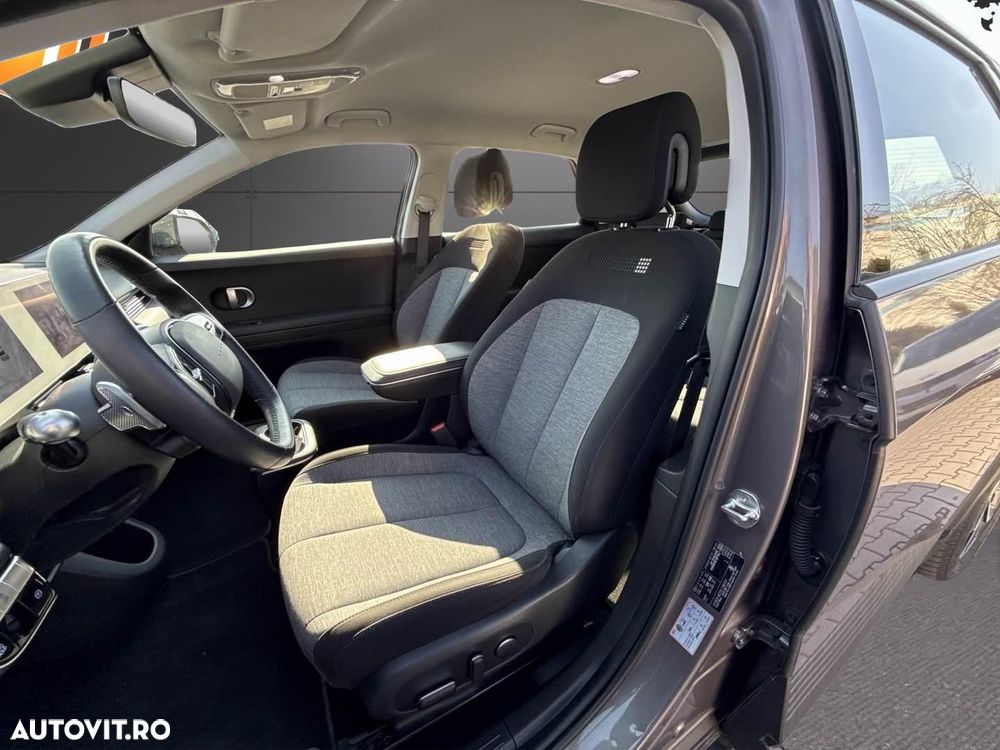 Hyundai IONIQ 77,4 kWh Dynamiq - 11