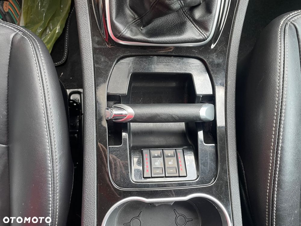Ford S-Max - 27