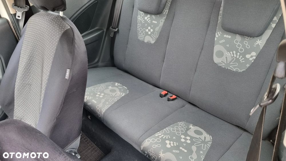 Ford KA 1.2 Trend - 11