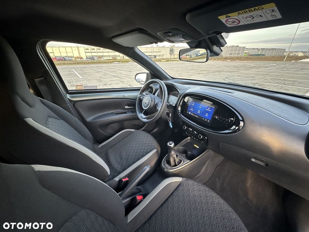 Toyota Aygo X 1.0 VVT-i Style - 17