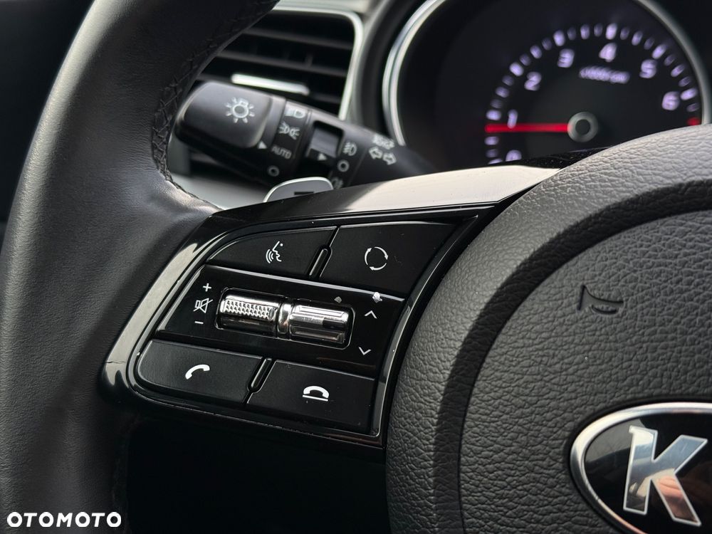 Kia XCeed 1.5 T-GDI Prestige Line DCT - 18