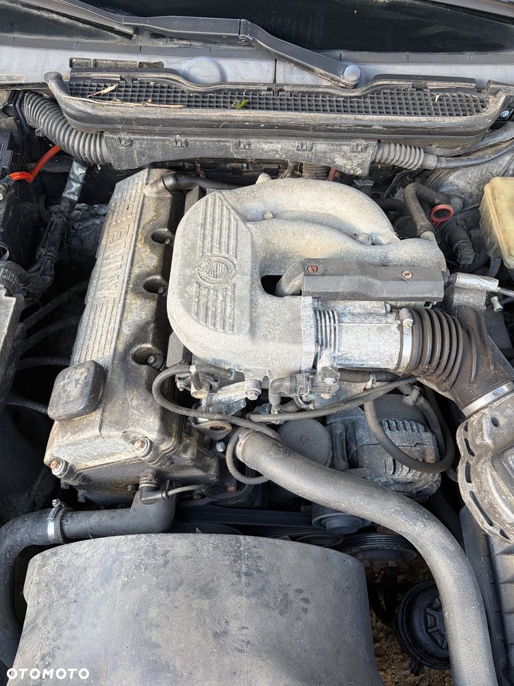 Bmw e36 maska pokrywa silnika - 6