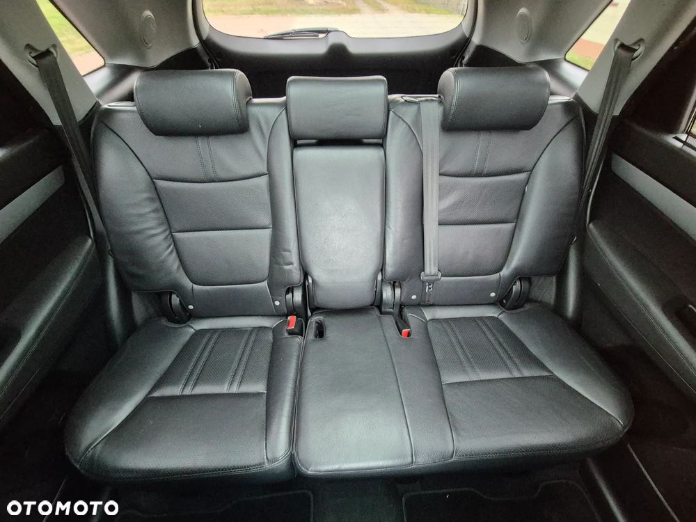 Kia Sorento - 7
