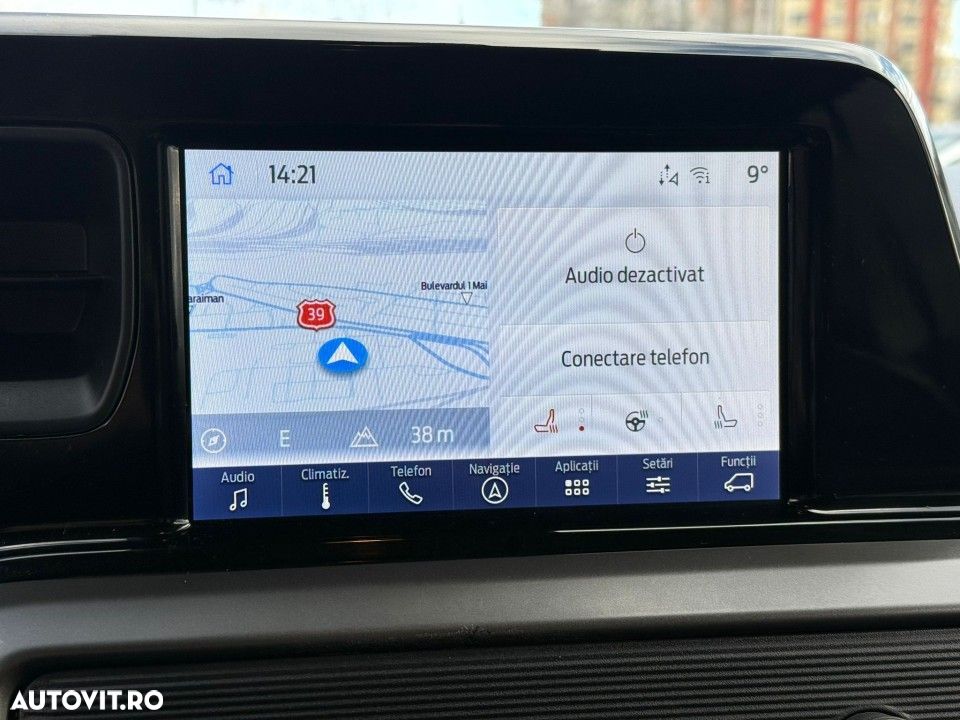 Ford Tourneo Courier 1.0 EcoBoost Titanium - 22