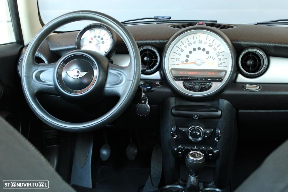 MINI 3 Portas One D Baker Street - 14