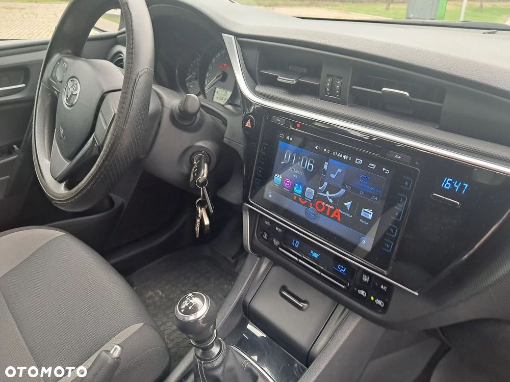 Toyota Auris 1.33 VVT-i Active - 7