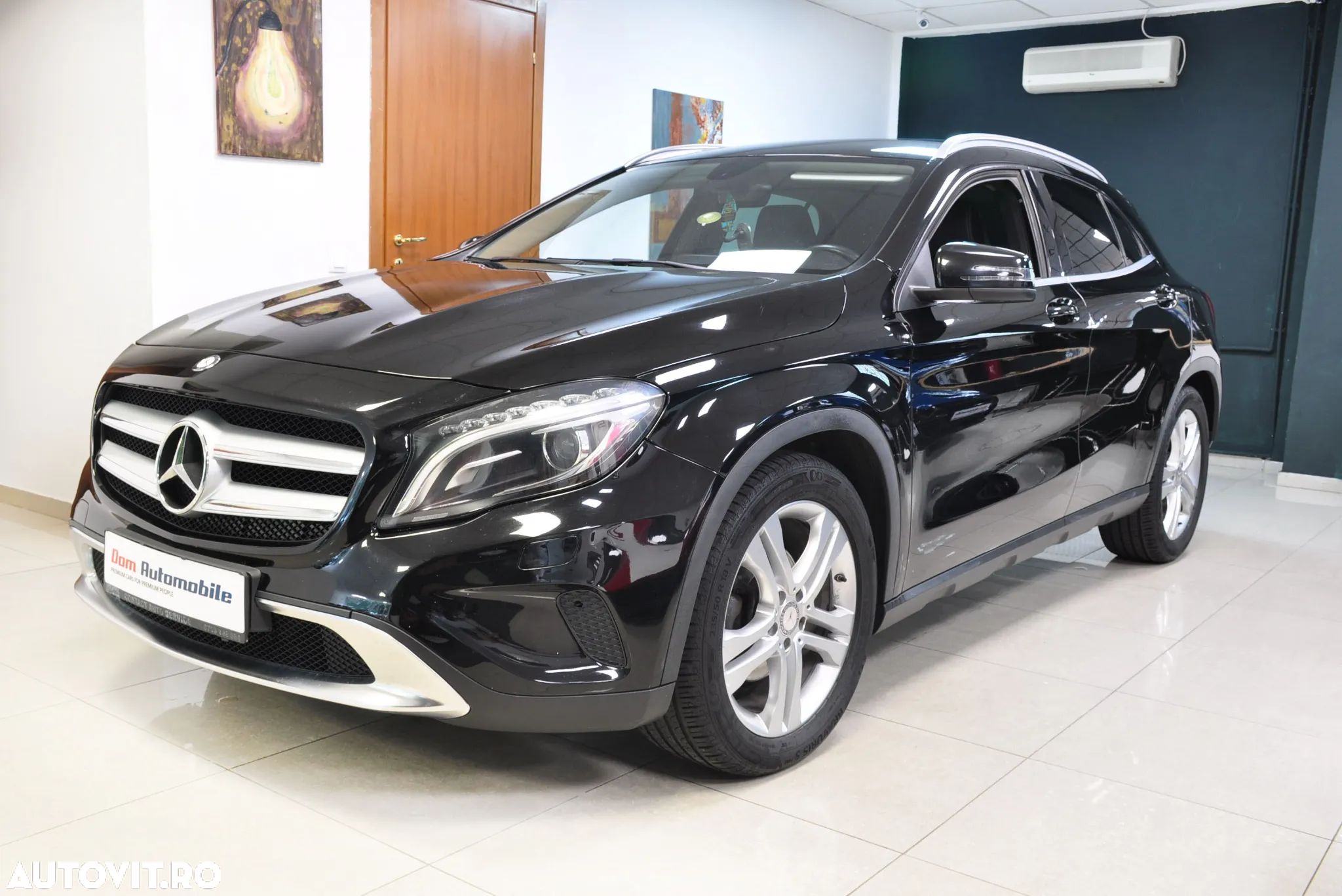 Mercedes-Benz GLA - 1