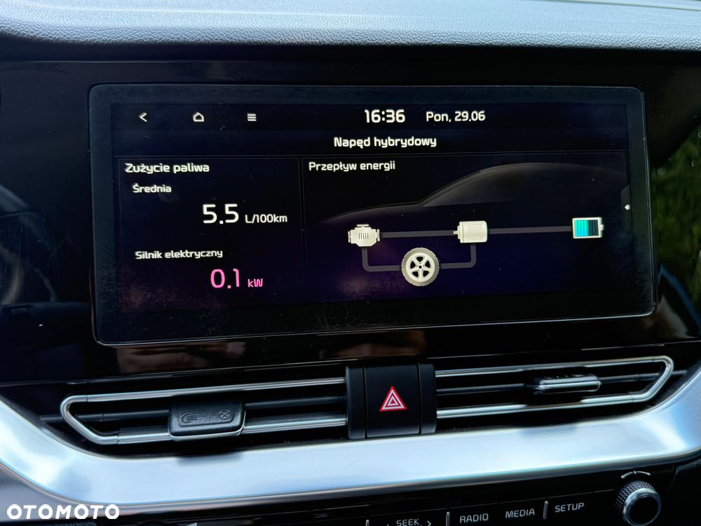 Kia Niro 1.6 GDI HEV 2WD OPF Edition 7 - 30