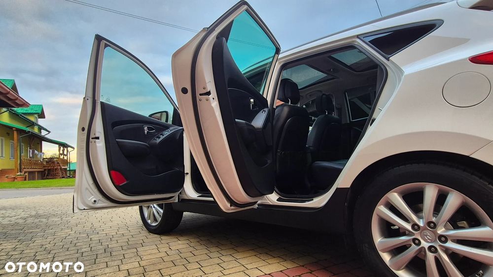 Hyundai ix35 2.0 4WD Automatik Premium - 33