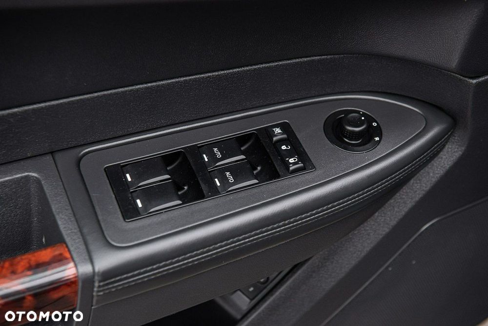 Chrysler 300C 2.7 Automatik - 28