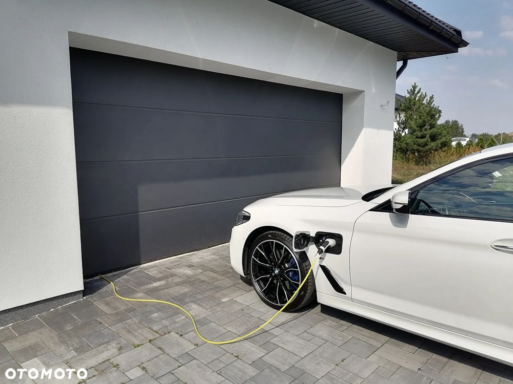 BMW Seria 5 530e iPerformance M Sport sport - 2
