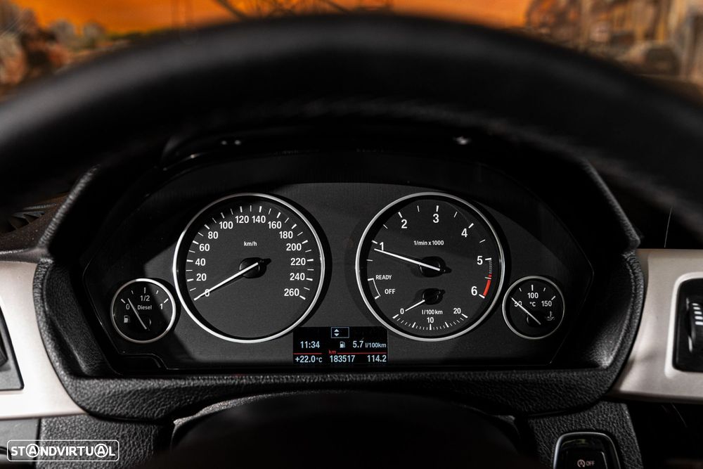 BMW 318 d - 14