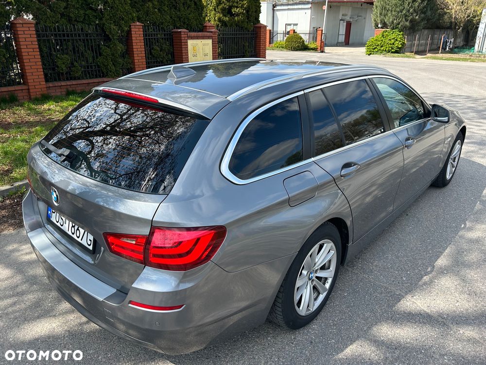 BMW Seria 5 520d - 27