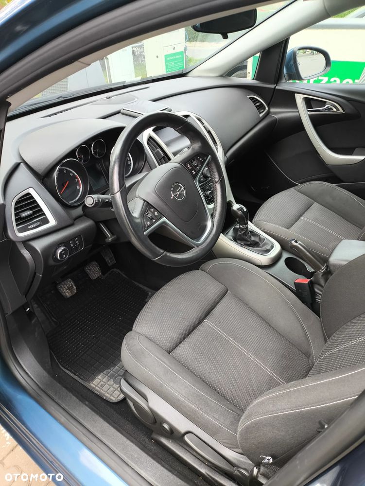 Opel Astra 1.4 T Sport - 11