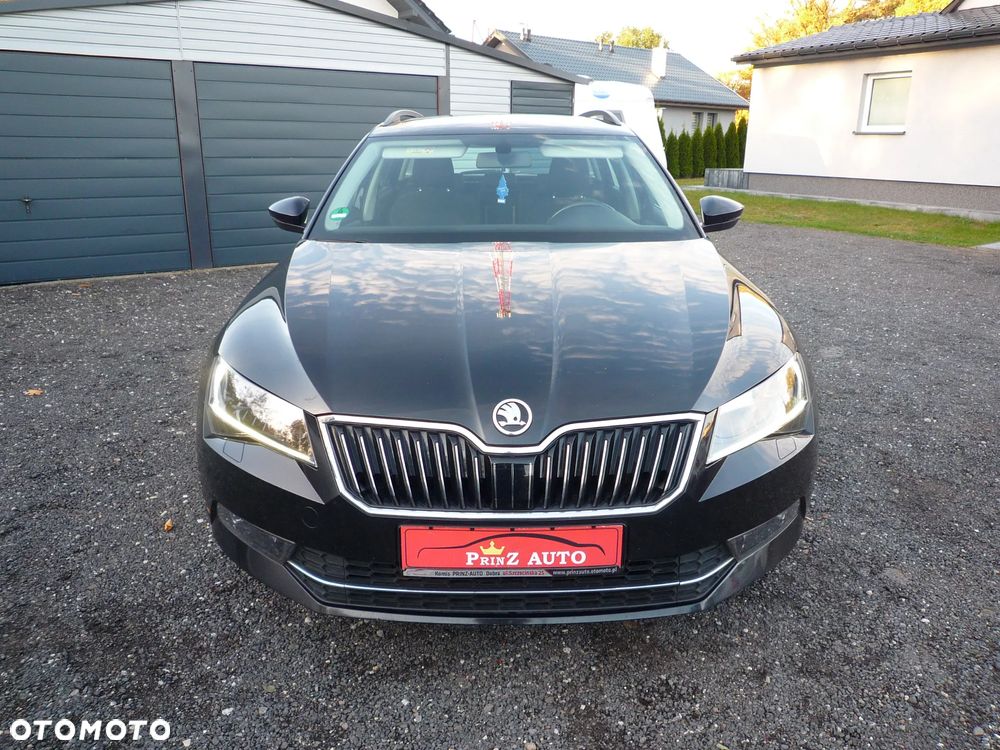 Skoda Superb Combi 2.0 TDI DSG Style - 7