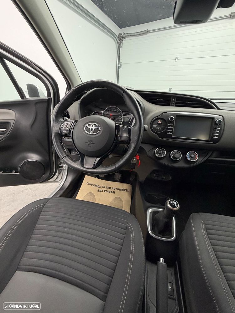 Toyota Yaris 1.0 VVT-i Exclusive - 8