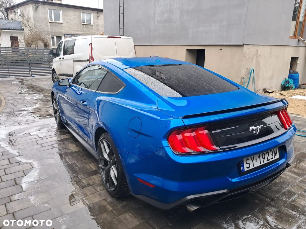 Ford Mustang 2.3 EcoBoost - 9