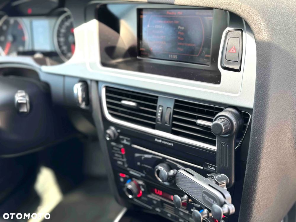 Audi A4 Avant - 16
