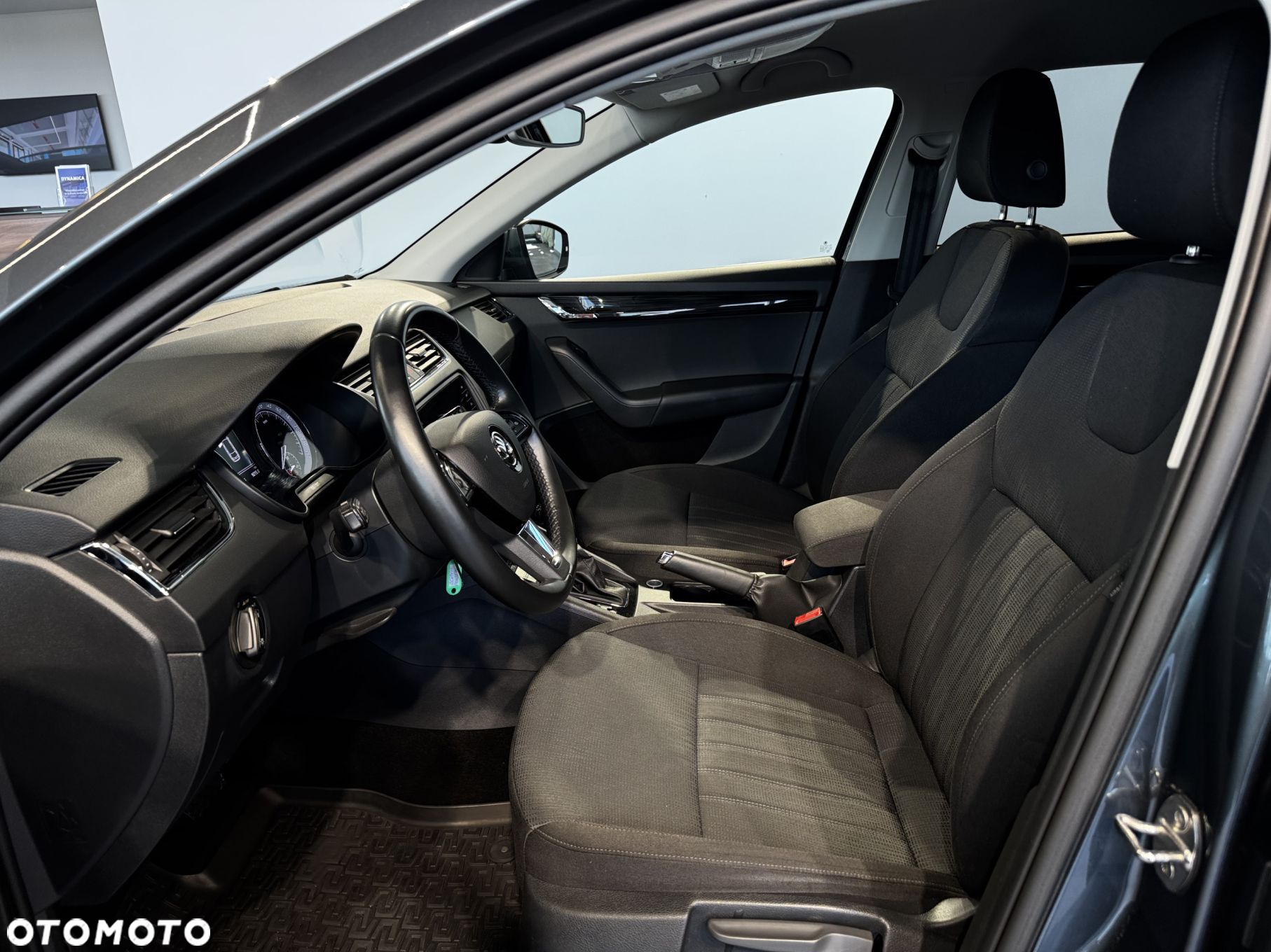 Skoda Octavia - 17