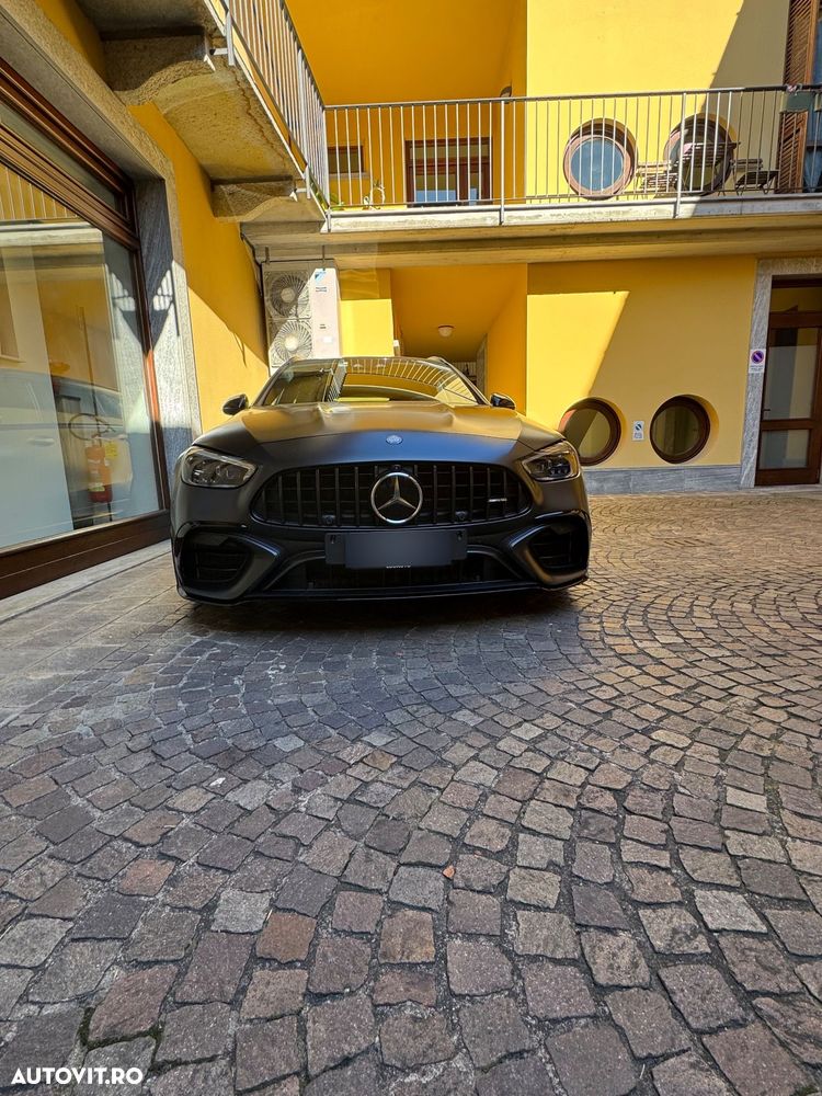 Mercedes-Benz C 63 AMG - 2