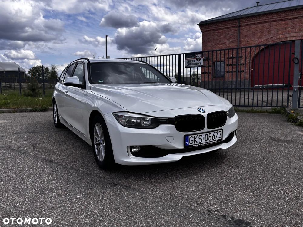 BMW Seria 3 318d DPF - 6