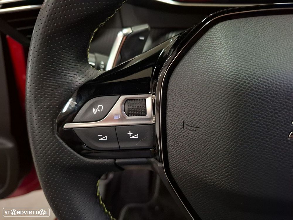 Peugeot 208 1.2 PureTech GT EAT8 - 16