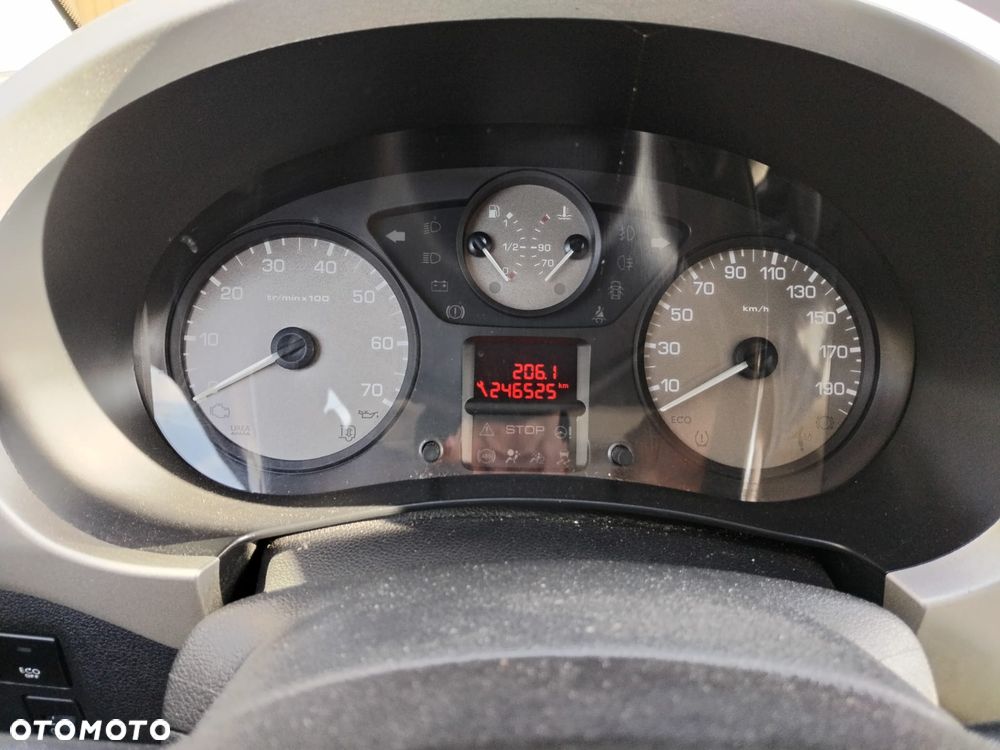 Peugeot Partner 1.6 HDi Active - 12