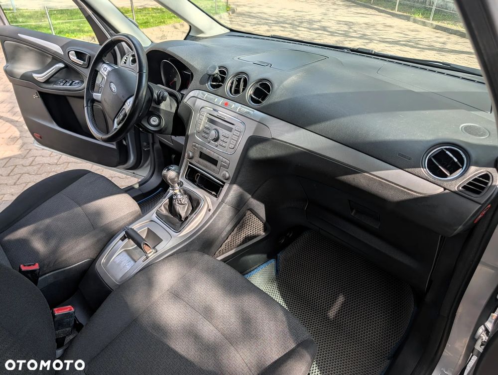 Ford Galaxy 2.0 TDCi Platinium X - 16