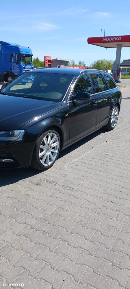 Audi A4 Avant 2.0 TDI DPF clean diesel S line Sportpaket - 17
