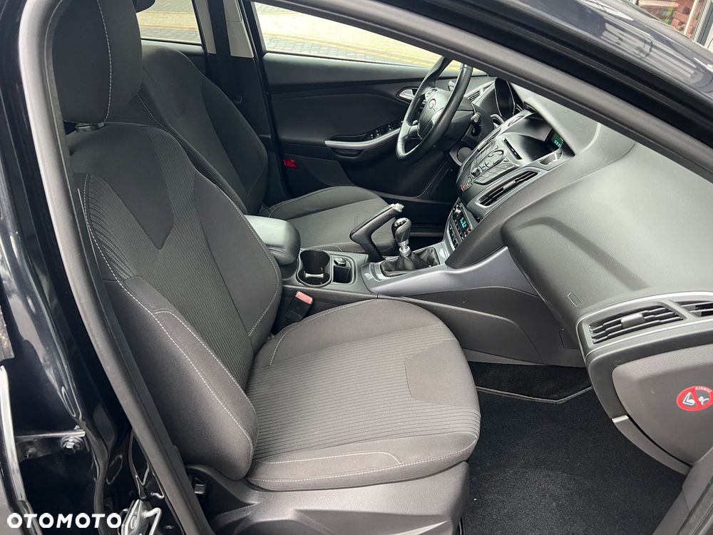 Ford Focus - 27