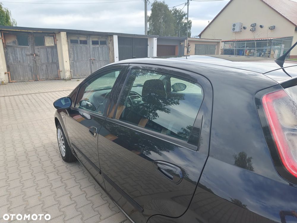 Fiat Punto 1.4 Easy S&S - 22