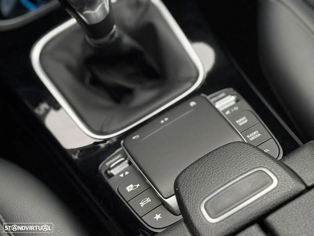 Mercedes-Benz A 180 d Advanced Progressive - 22