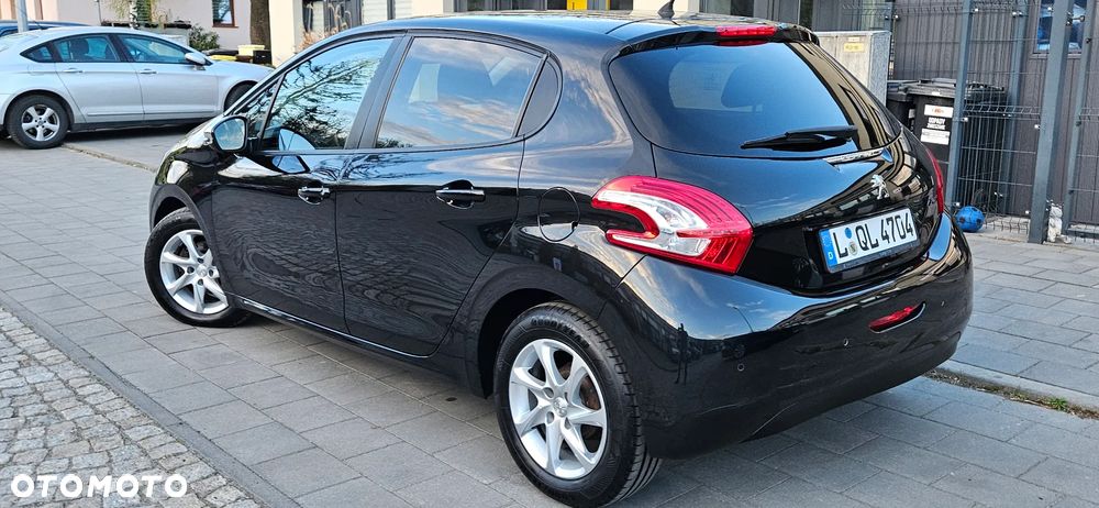 Peugeot 208 82 VTI Style - 26