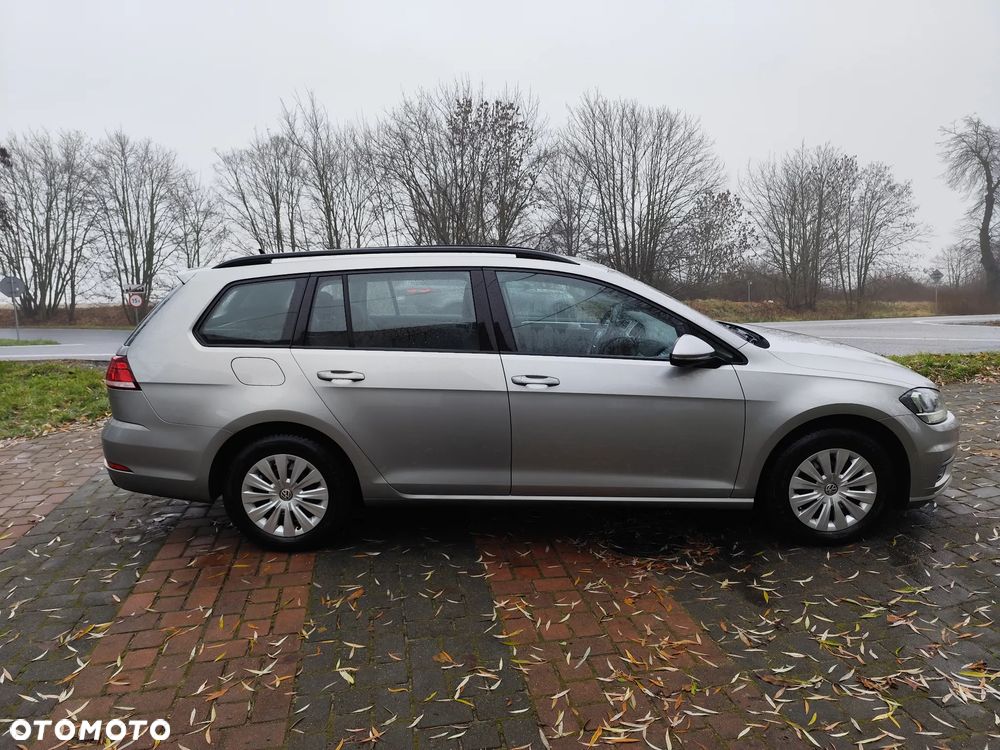 Volkswagen Golf 1.6 TDI (BlueMotion Technology) DSG Comfortline - 4
