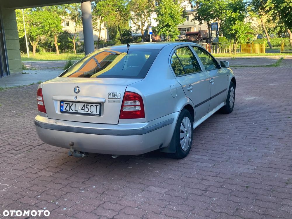 Skoda Octavia 1.6 Classic - 3