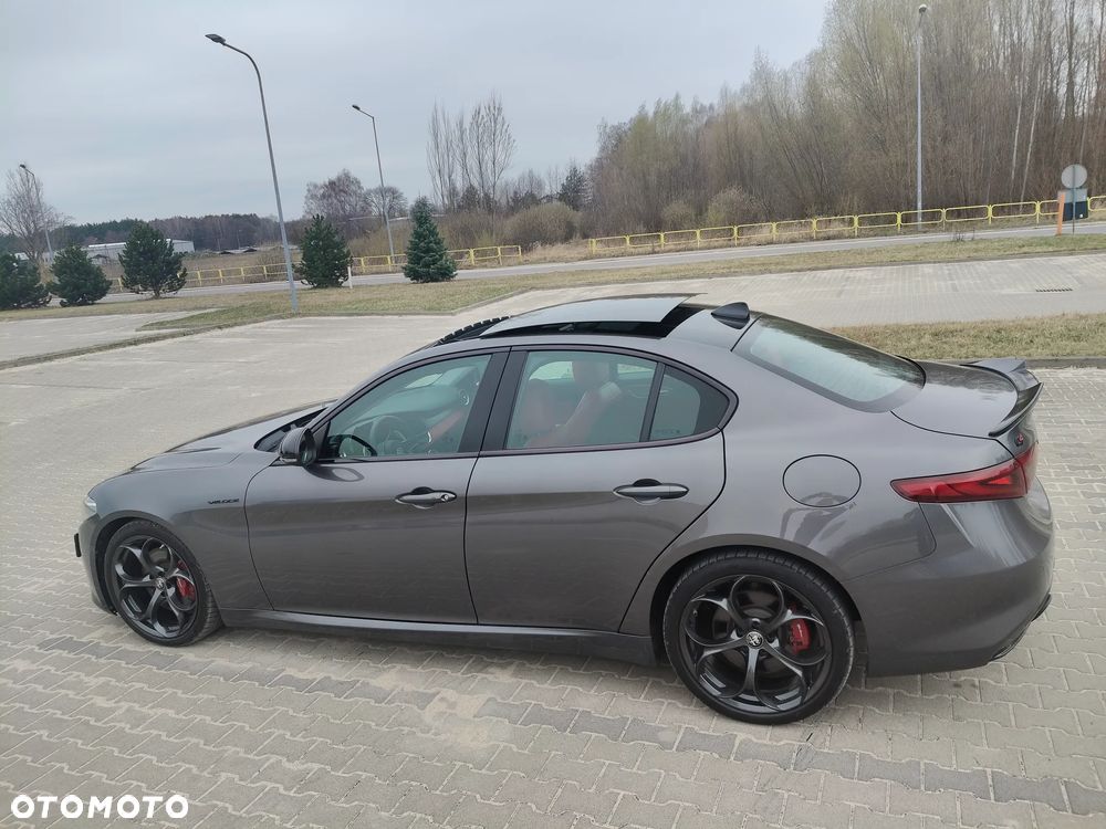 Alfa Romeo Giulia 2.0 Turbo Veloce Q4 - 12
