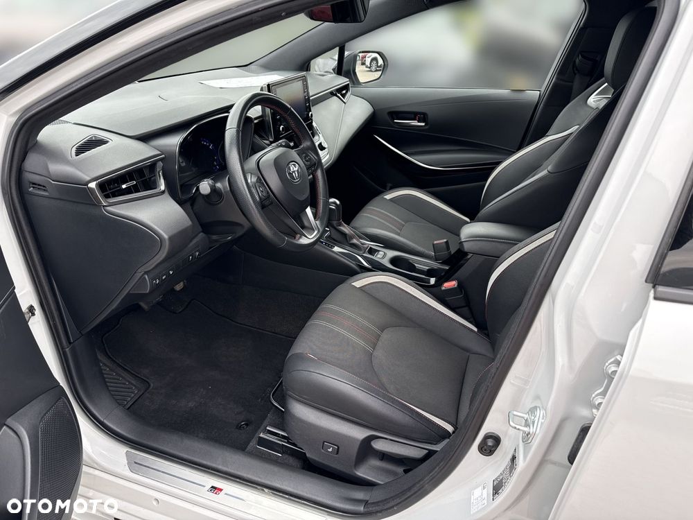 Toyota Corolla 1.8 Hybrid GR Sport - 10