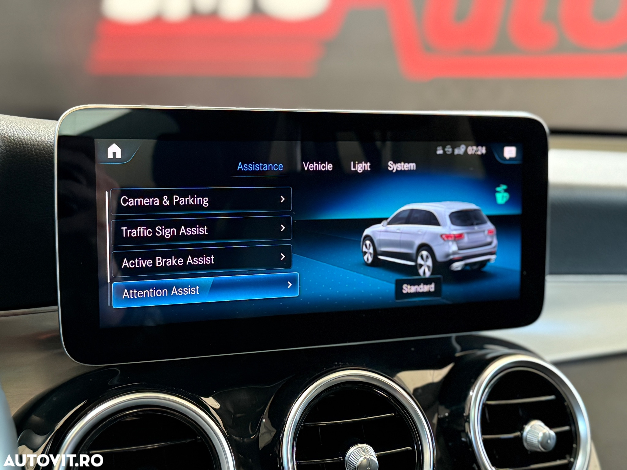 Mercedes-Benz GLC 300 4Matic 9G-TRONIC - 21