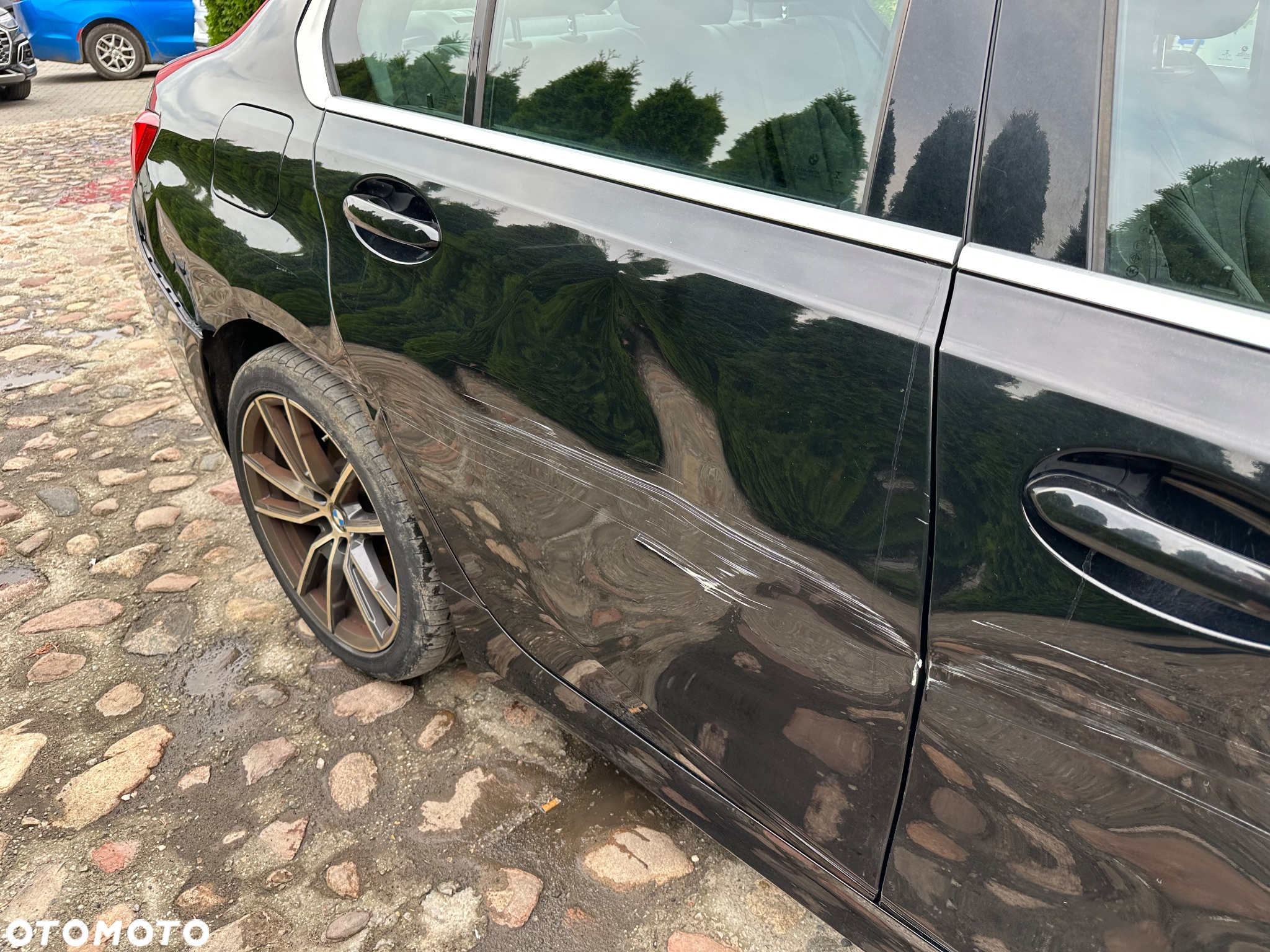 BMW Seria 3 330i - 4