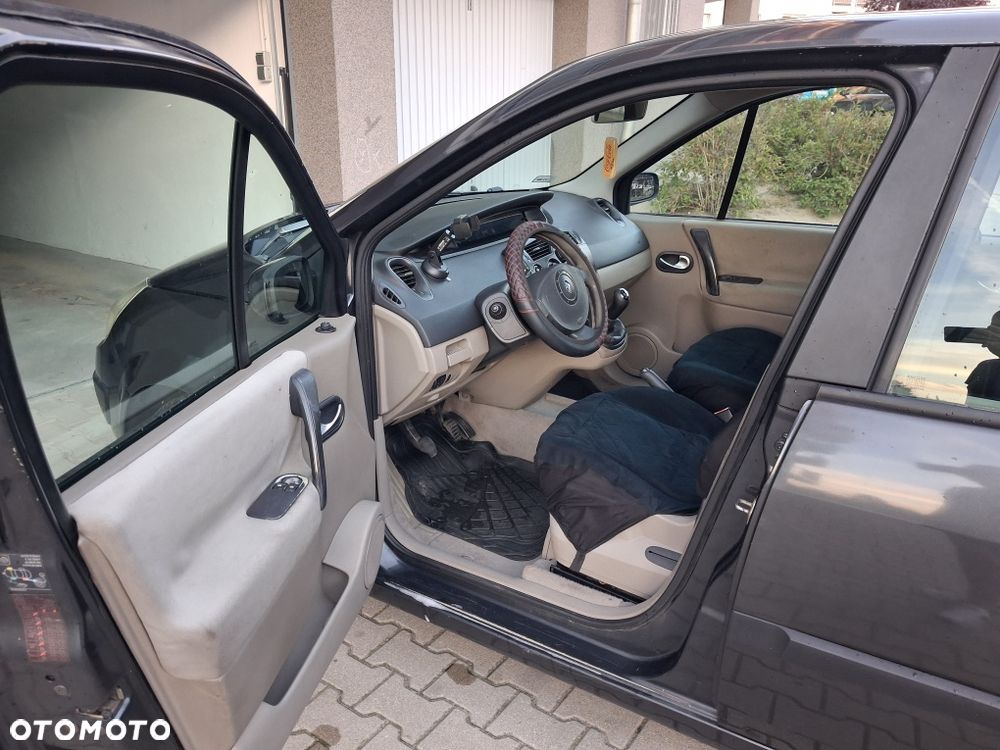 Renault Scenic - 2